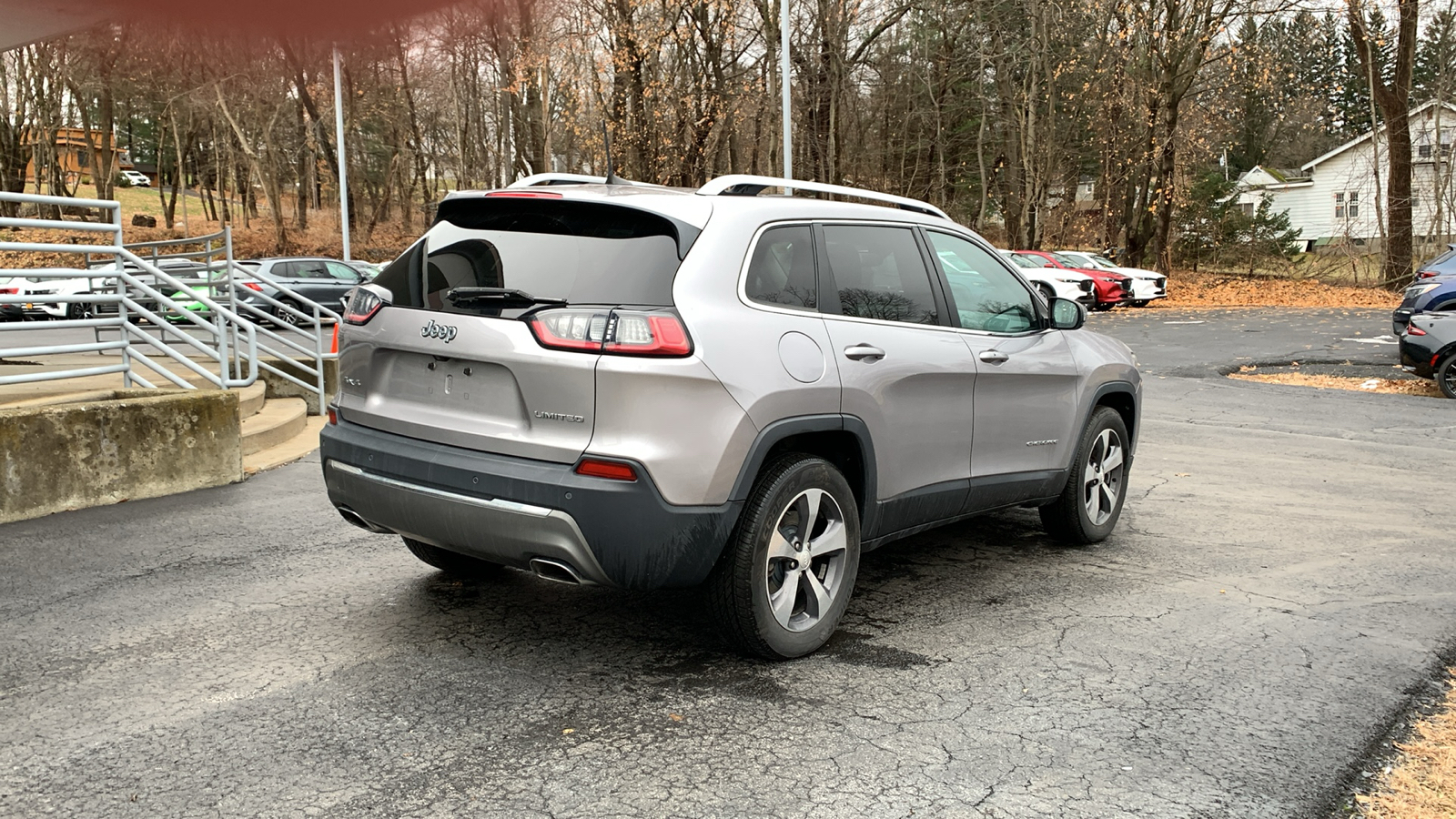 2019 Jeep Cherokee Limited 5