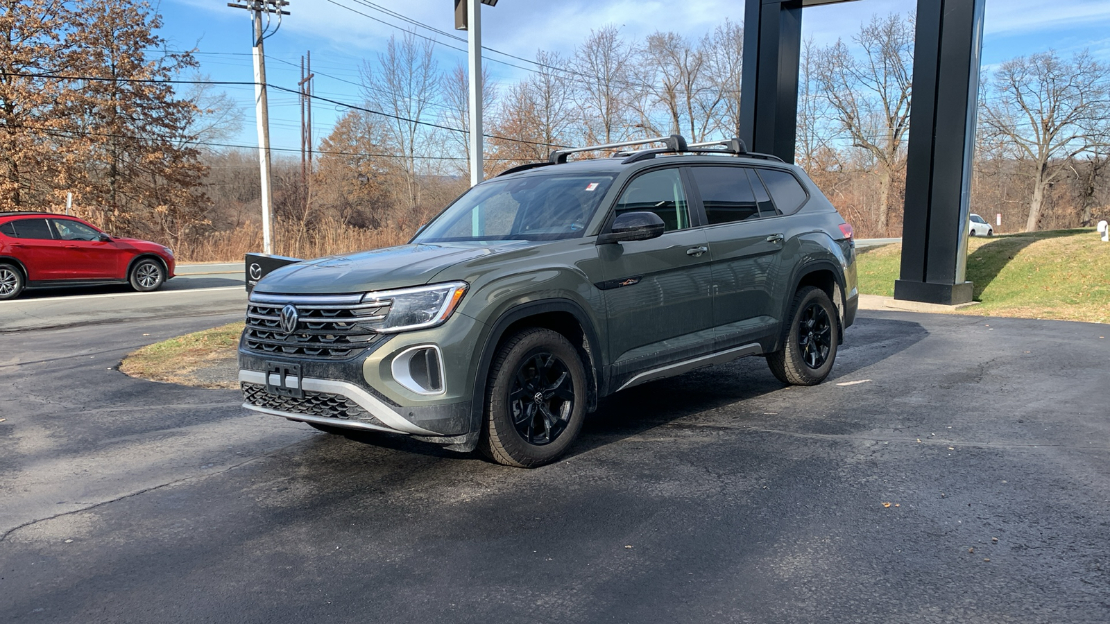 2024 Volkswagen Atlas 2.0T Peak Edition SEL 1