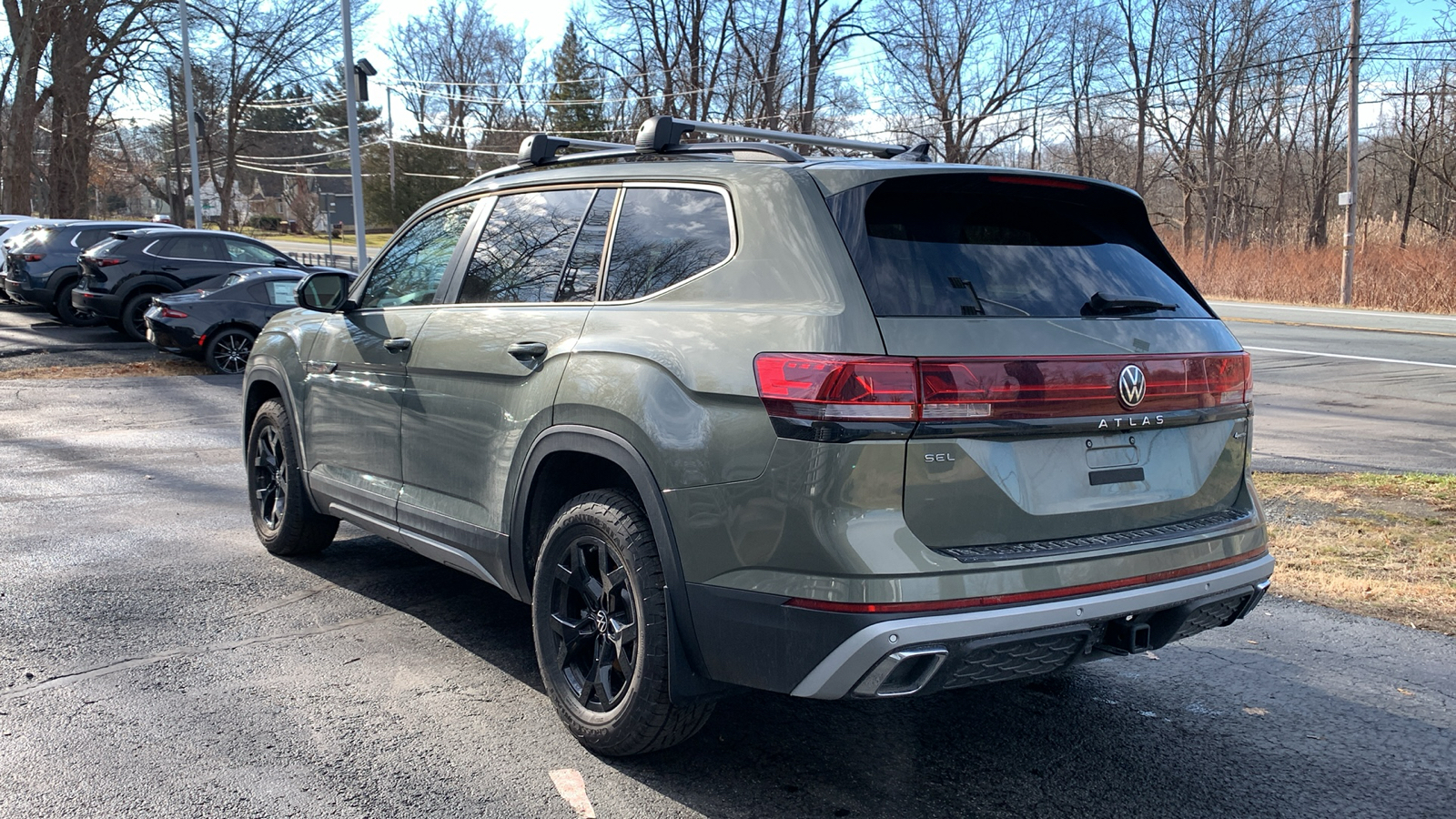 2024 Volkswagen Atlas 2.0T Peak Edition SEL 7