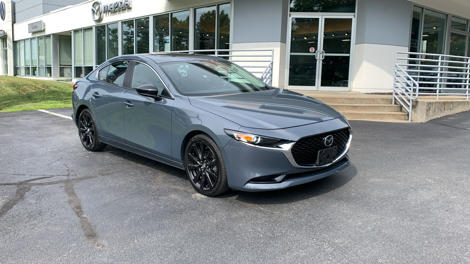 2022 Mazda Mazda3 Carbon Edition 3