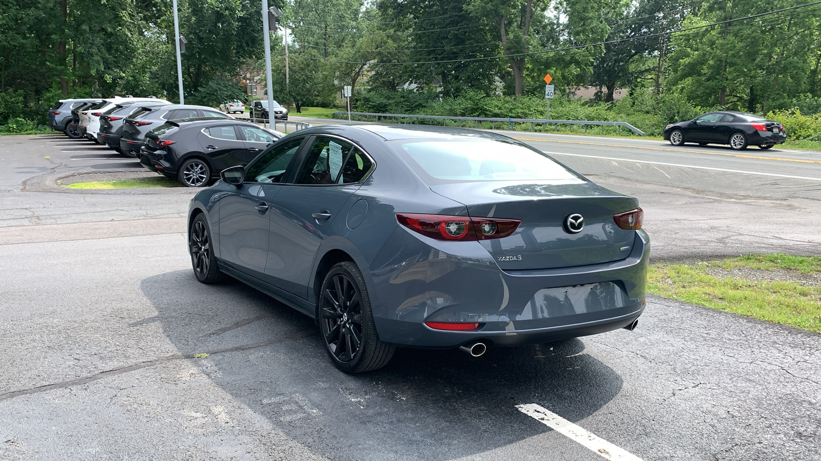 2022 Mazda Mazda3 Carbon Edition 7