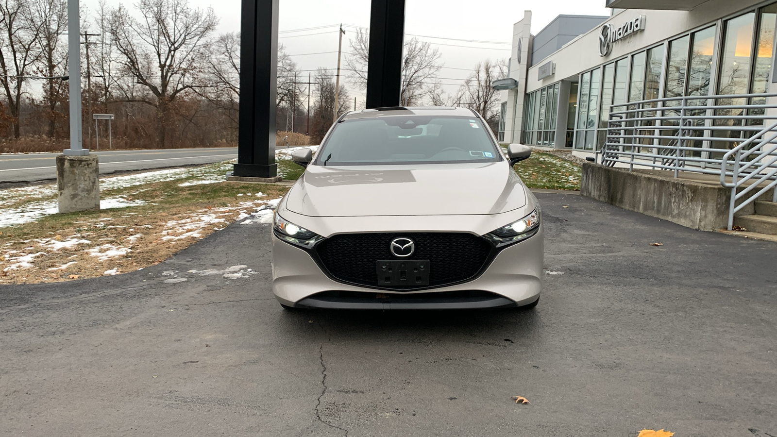 2023 Mazda Mazda3 2.5 S Preferred Package 2