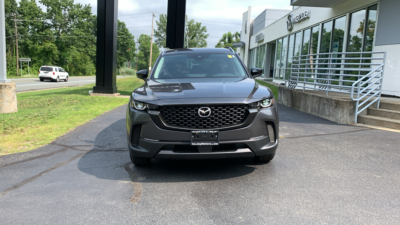 2024 Mazda CX-50 2.5 S Preferred Package 2