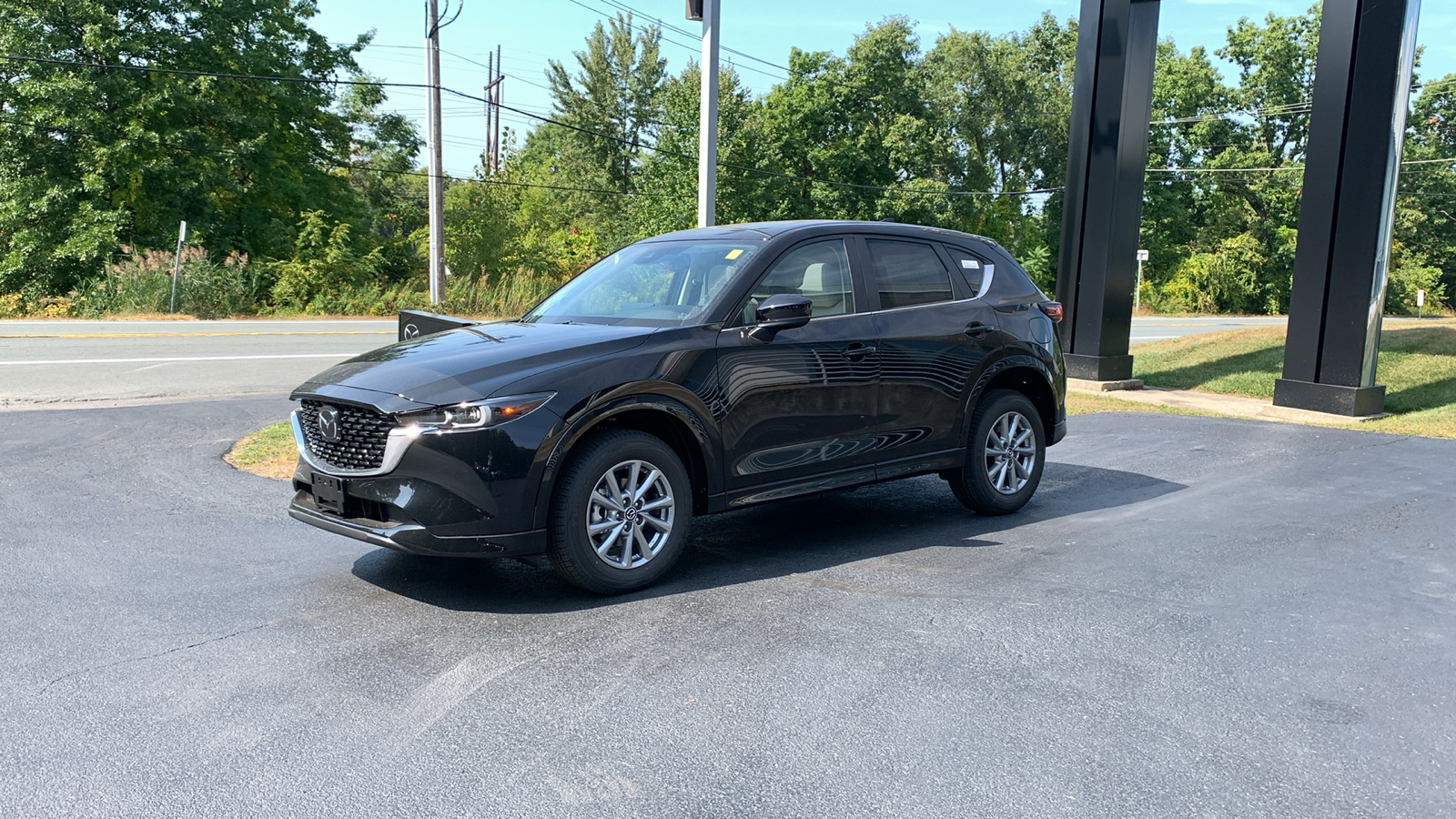 2025 Mazda CX-5 2.5 S Preferred Package 1