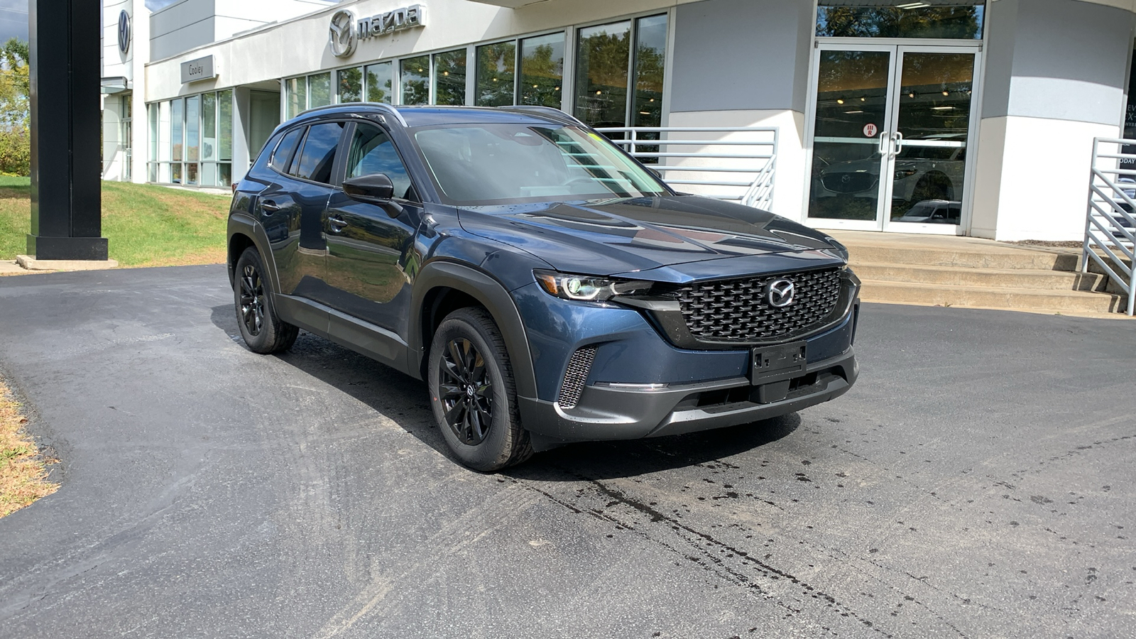 2025 Mazda CX-50 2.5 S Preferred Package 3