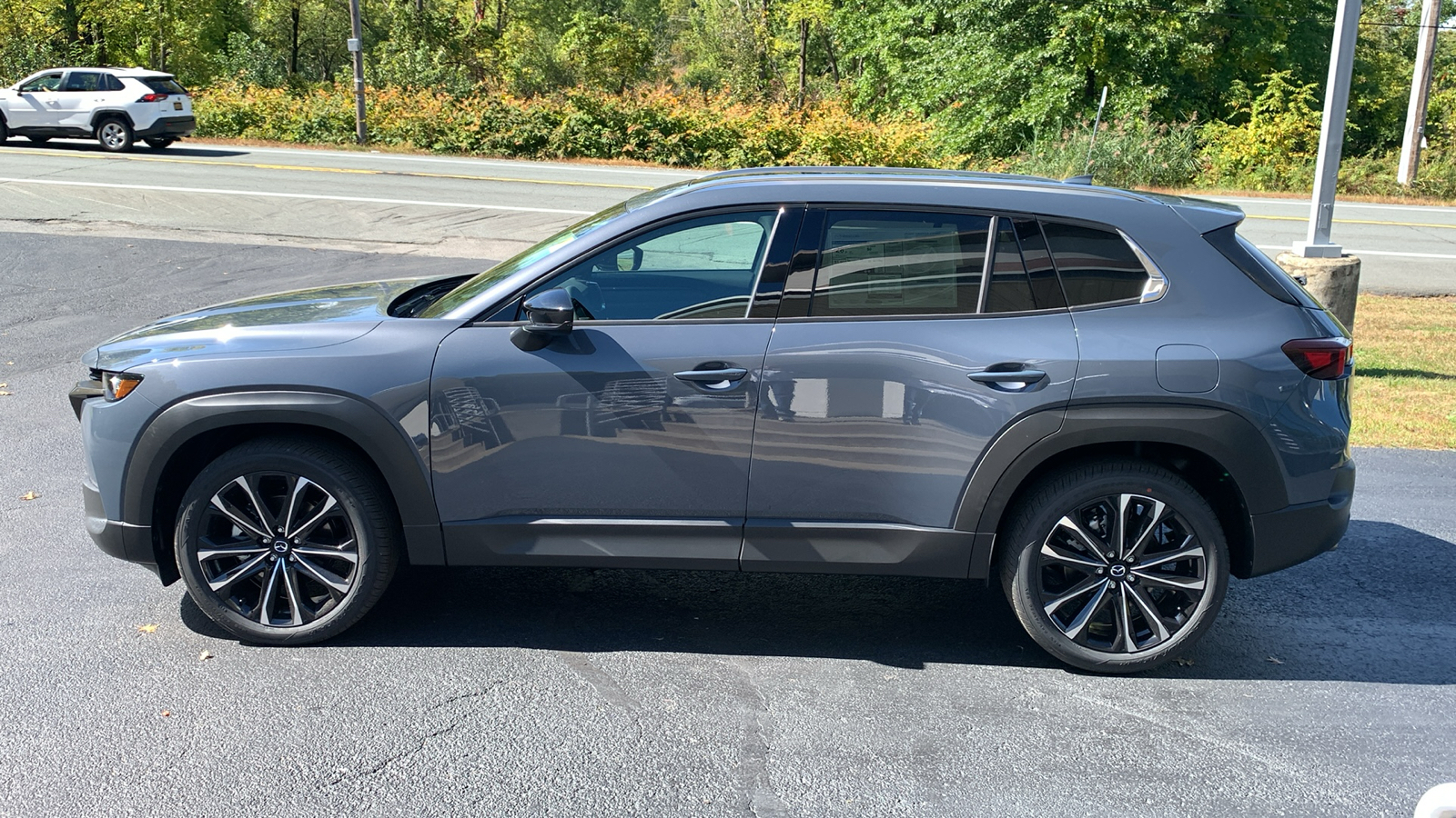 2025 Mazda CX-50 2.5 S Premium Plus Package 8