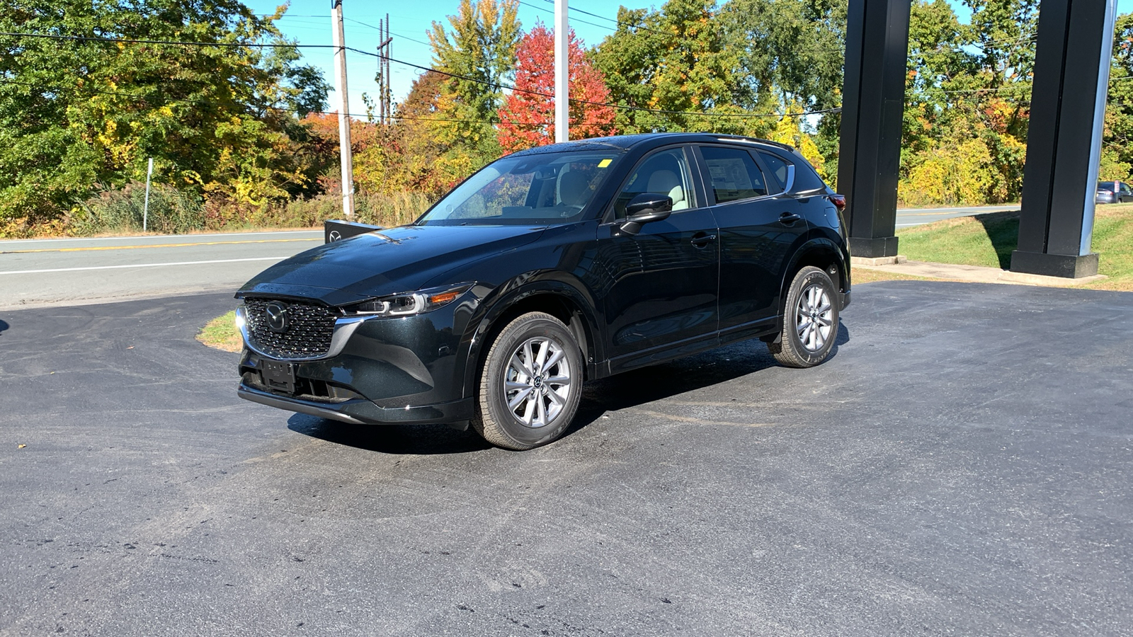 2025 Mazda CX-5 2.5 S Preferred Package 1