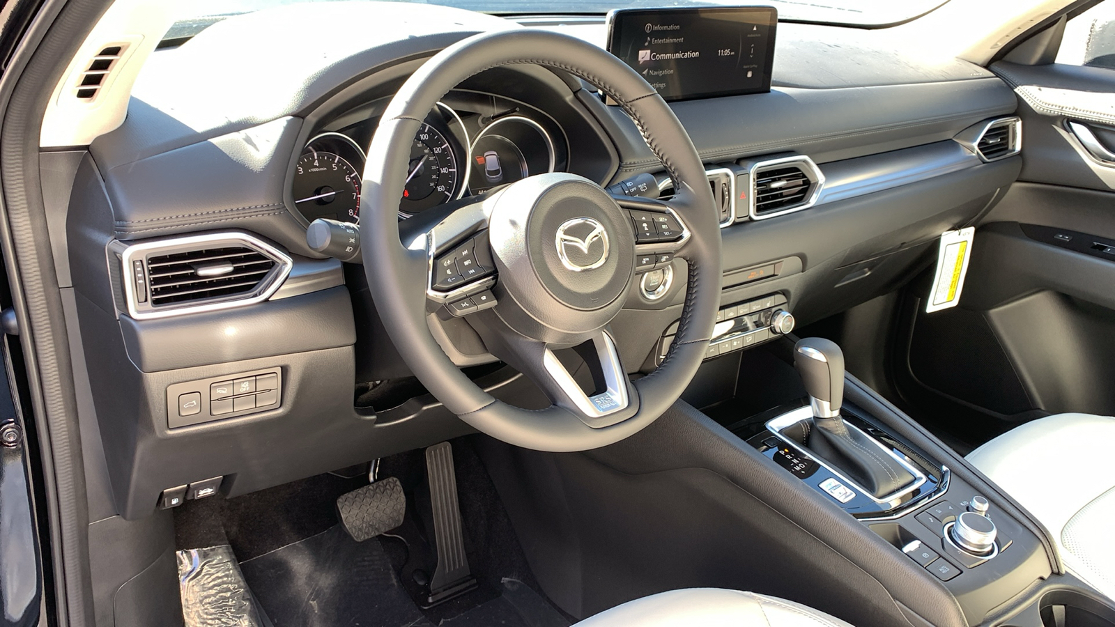 2025 Mazda CX-5 2.5 S Preferred Package 11