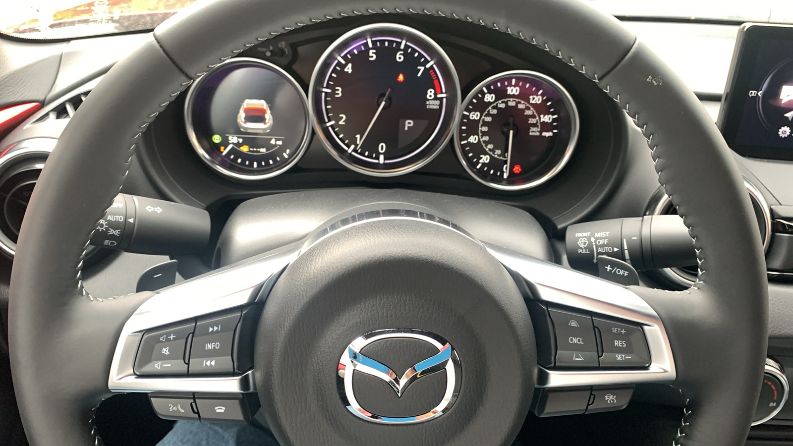 2024 Mazda MX-5 Miata RF Grand Touring 13