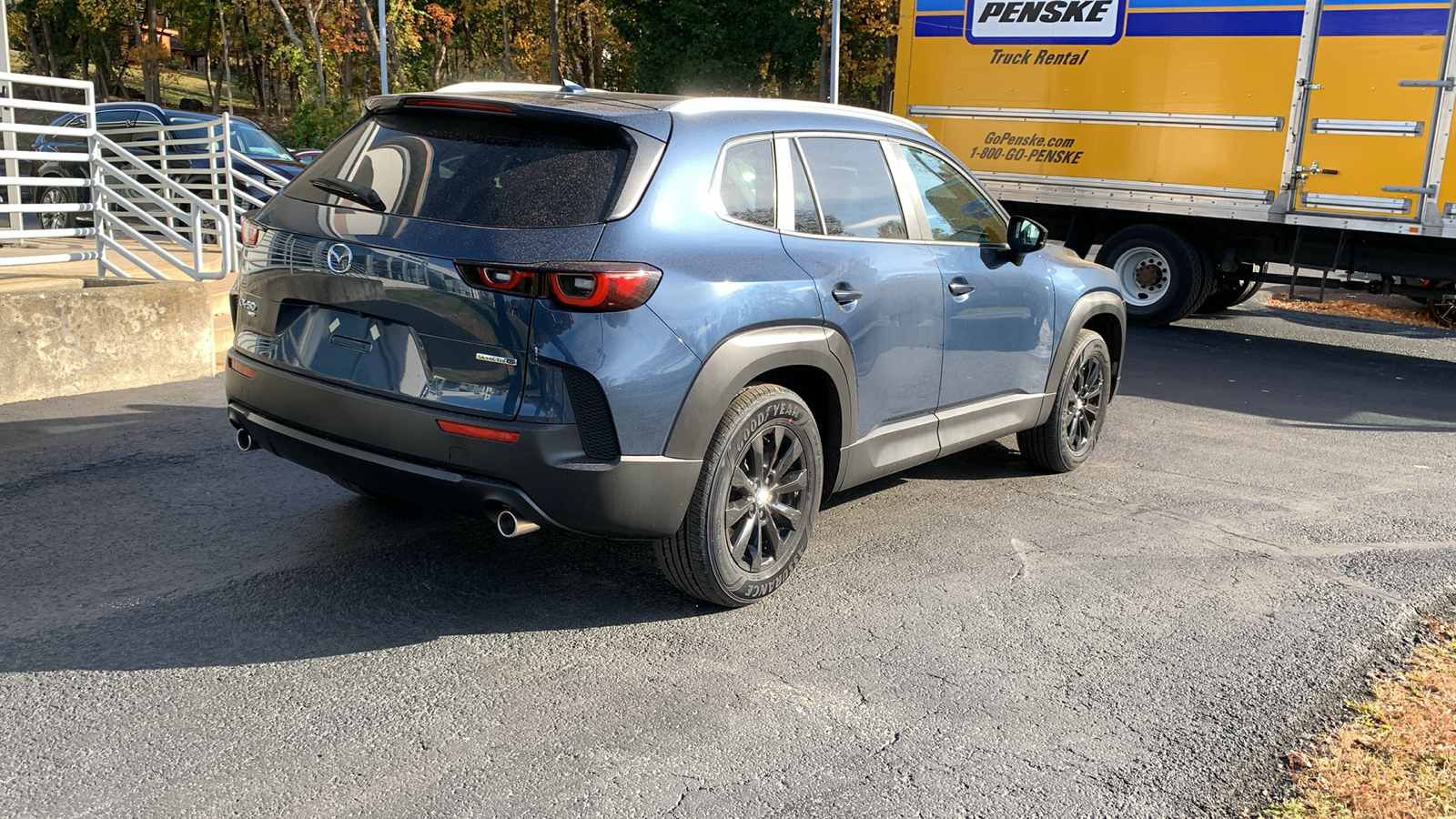 2025 Mazda CX-50 2.5 S Premium Package 5