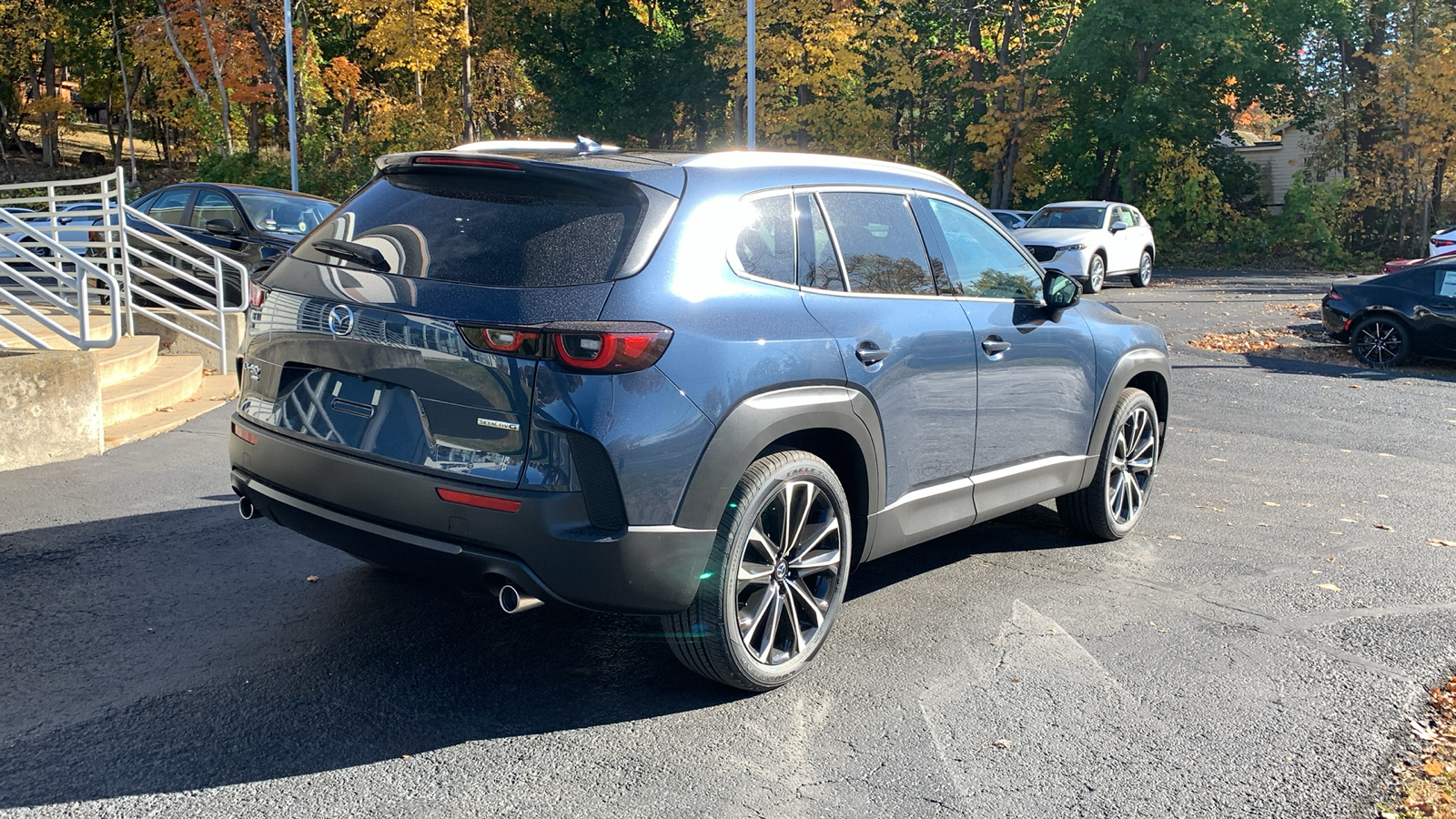 2025 Mazda CX-50 2.5 S Premium Plus Package 5