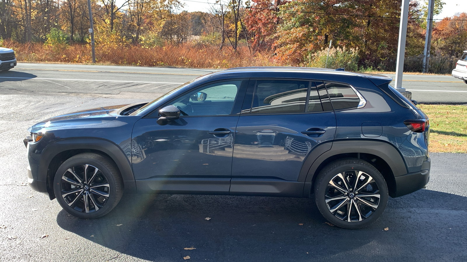 2025 Mazda CX-50 2.5 S Premium Plus Package 8