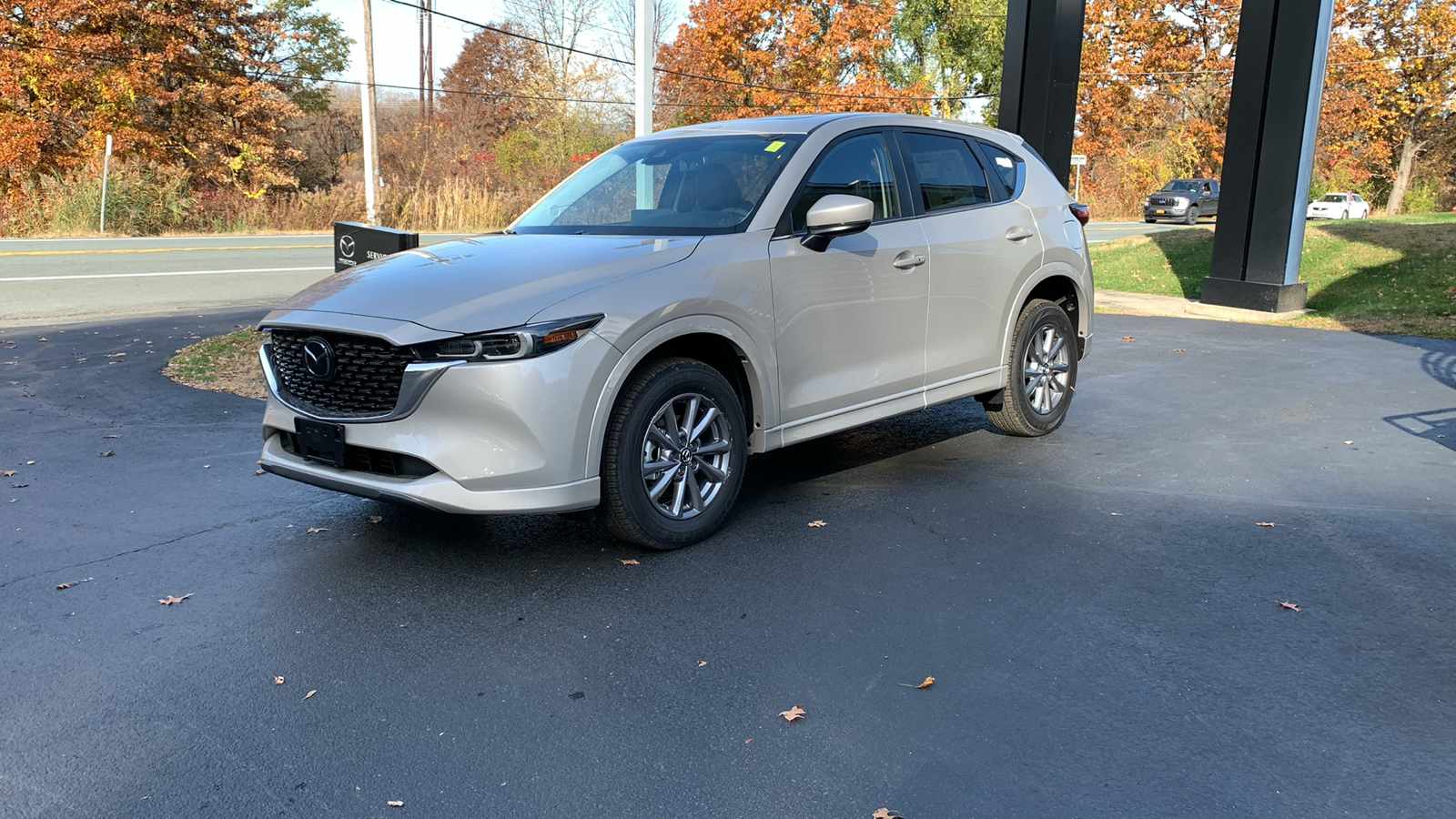 2025 Mazda CX-5 2.5 S Preferred Package 1