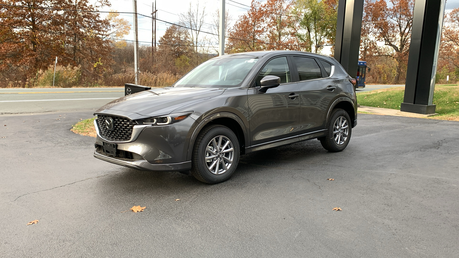 2025 Mazda CX-5 2.5 S Preferred Package 1