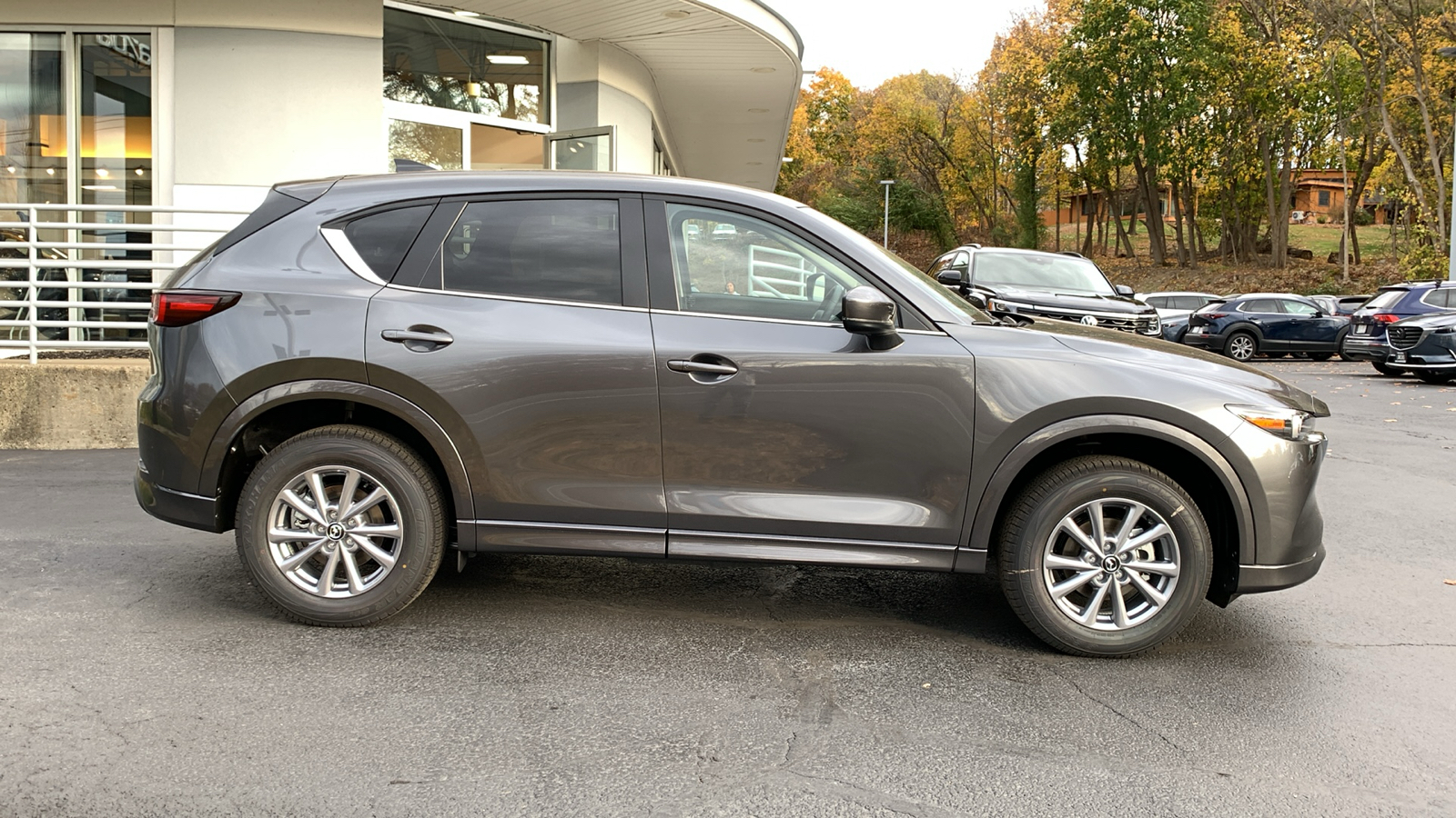 2025 Mazda CX-5 2.5 S Preferred Package 4