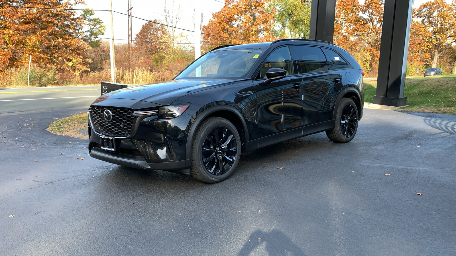 2025 Mazda CX-90 PHEV Premium 1