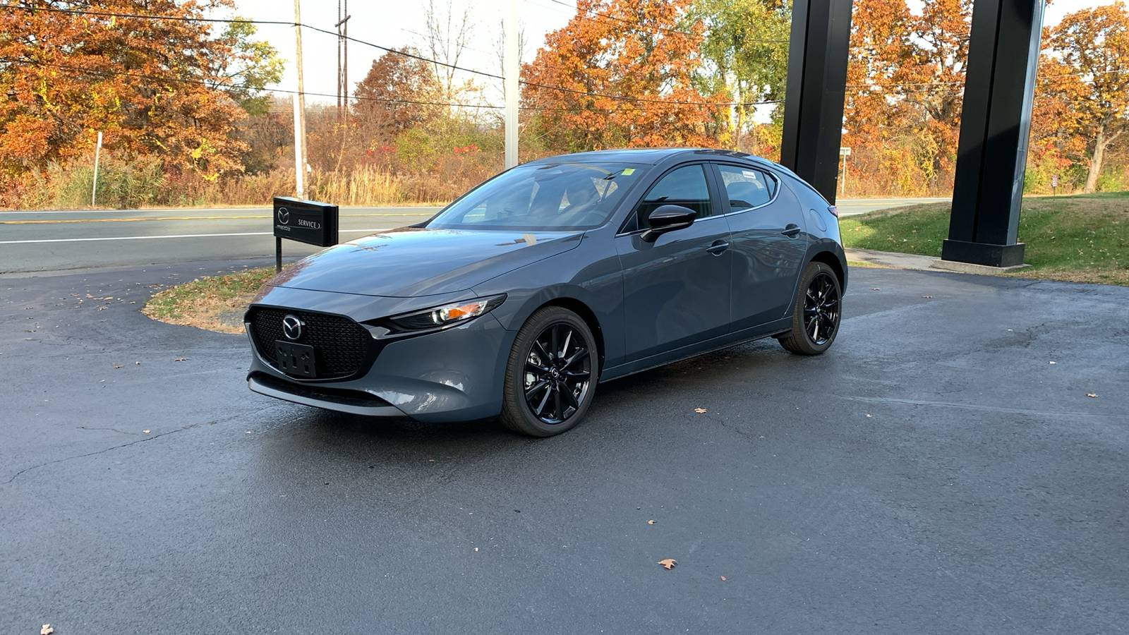 2025 Mazda Mazda3 2.5 S Carbon Edition 1