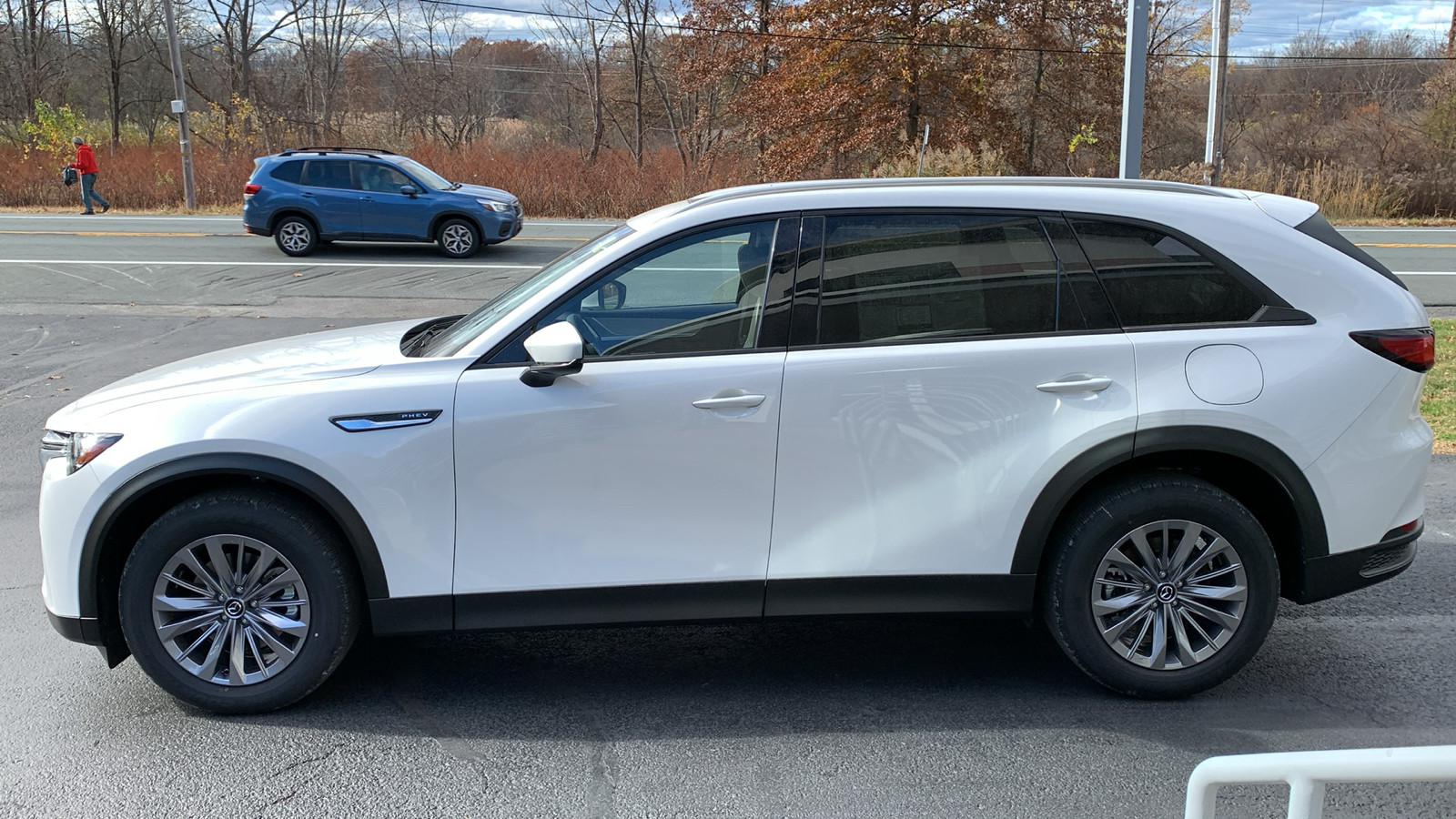 2025 Mazda CX-90 PHEV Preferred 8