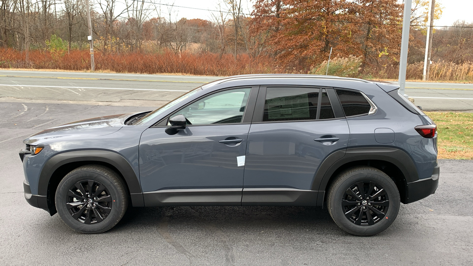 2025 Mazda CX-50 2.5 S Preferred Package 8