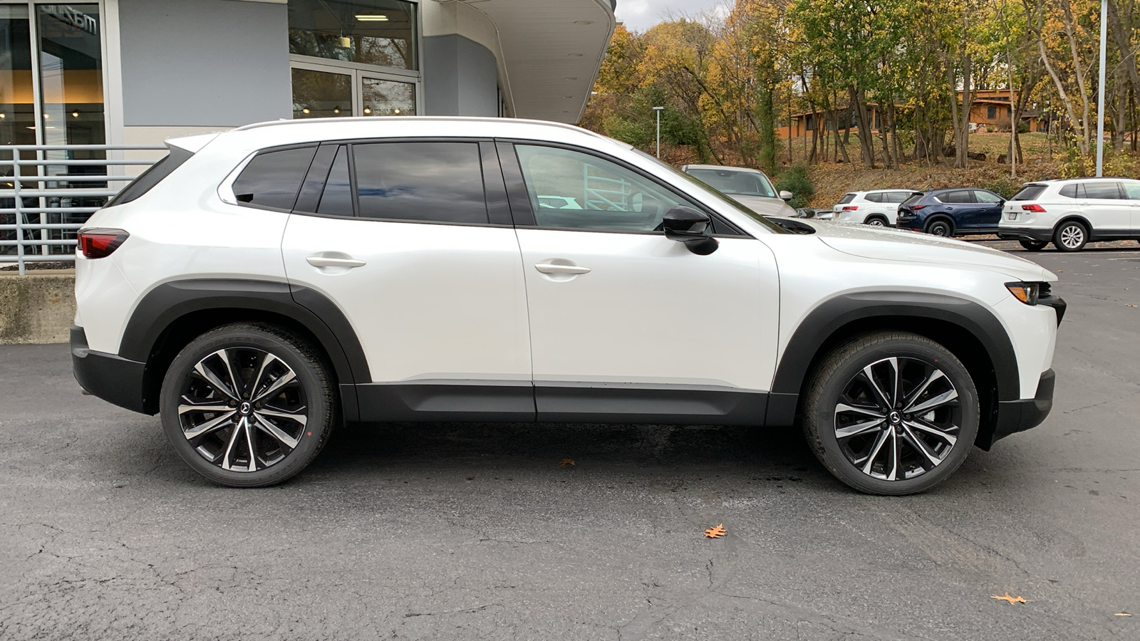 2025 Mazda CX-50 2.5 S Premium Plus Package 4