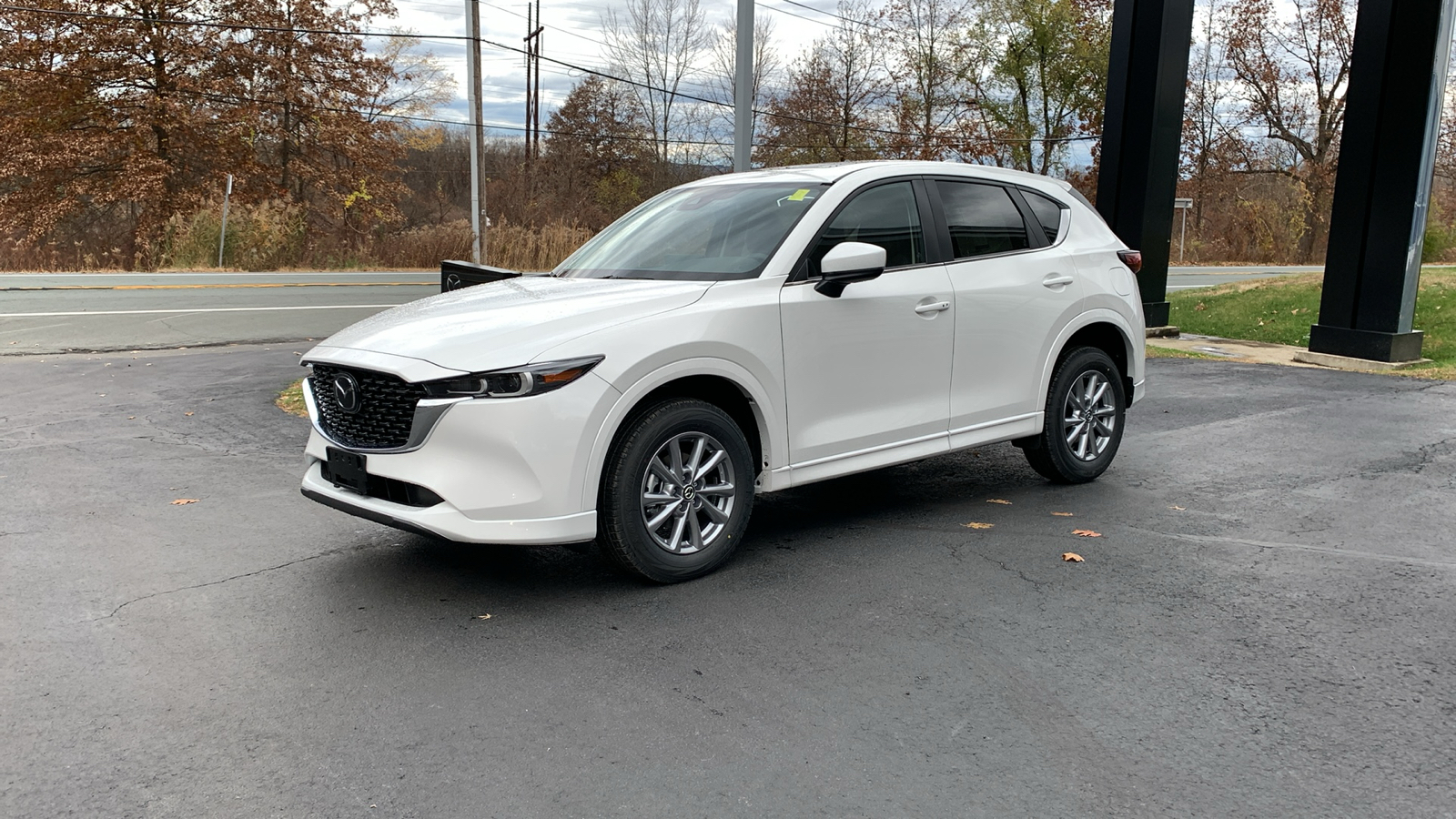 2025 Mazda CX-5 2.5 S Preferred Package 1