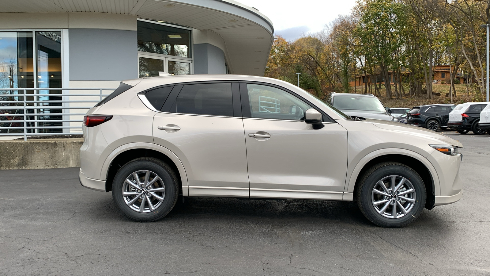 2025 Mazda CX-5 2.5 S Select Package 4