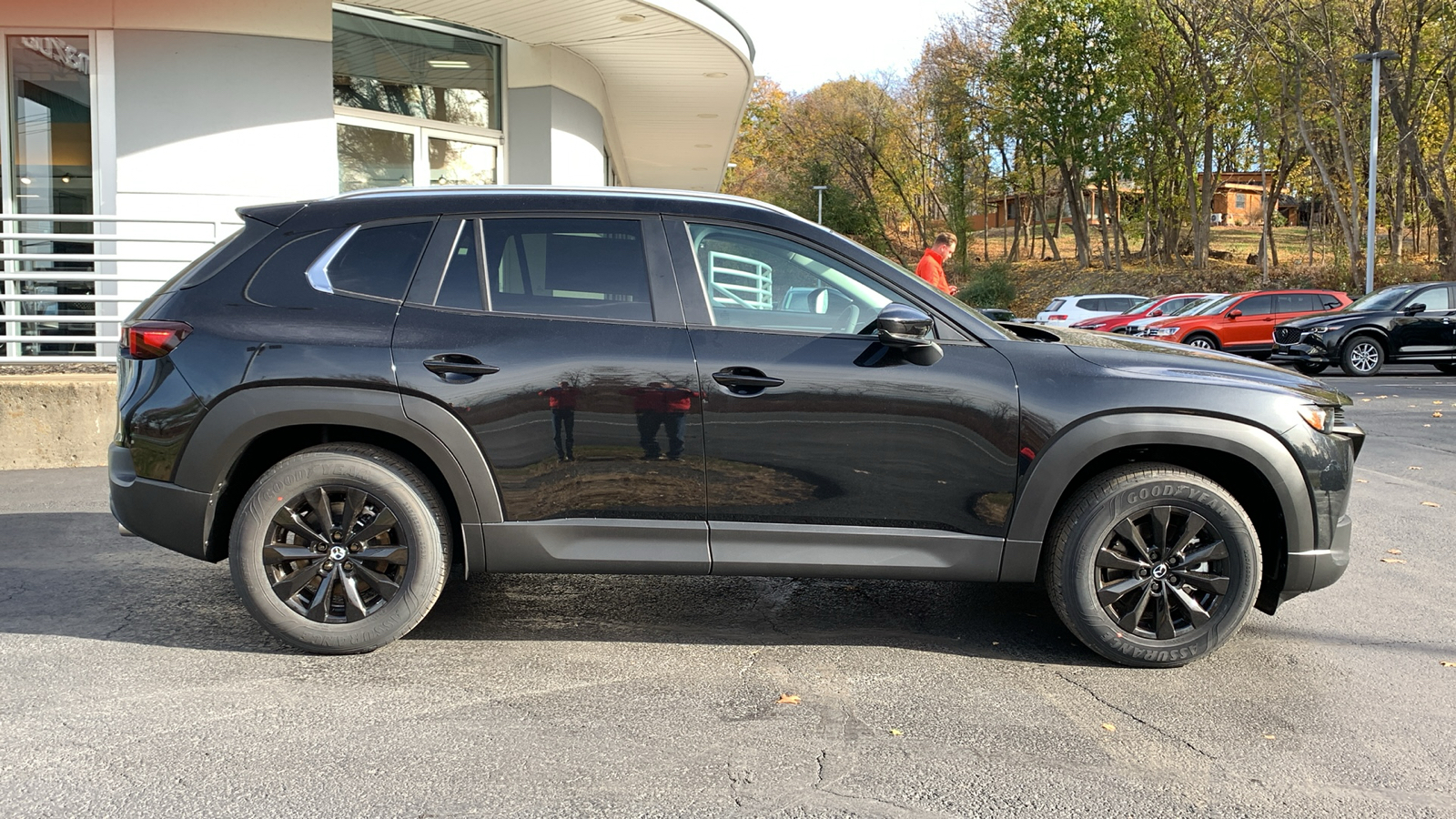 2025 Mazda CX-50 2.5 S Preferred Package 4