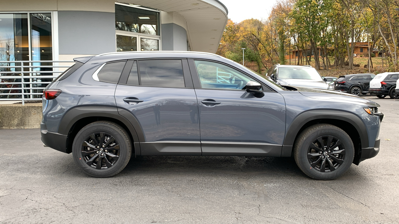 2025 Mazda CX-50 2.5 S Preferred Package 4