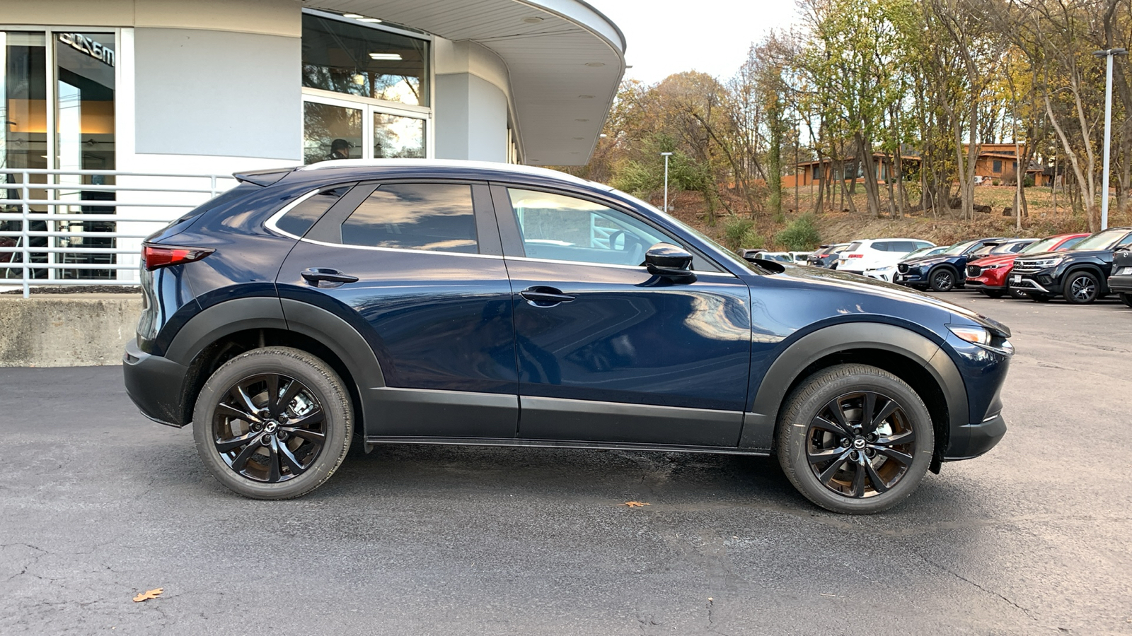 2025 Mazda CX-30 2.5 S Select Sport 4