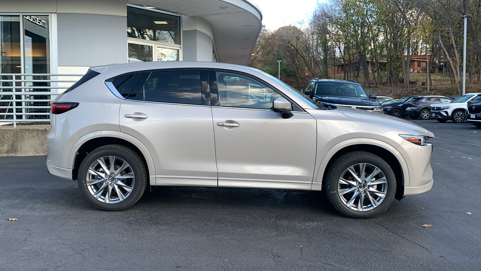 2025 Mazda CX-5 2.5 S Premium Plus Package 4