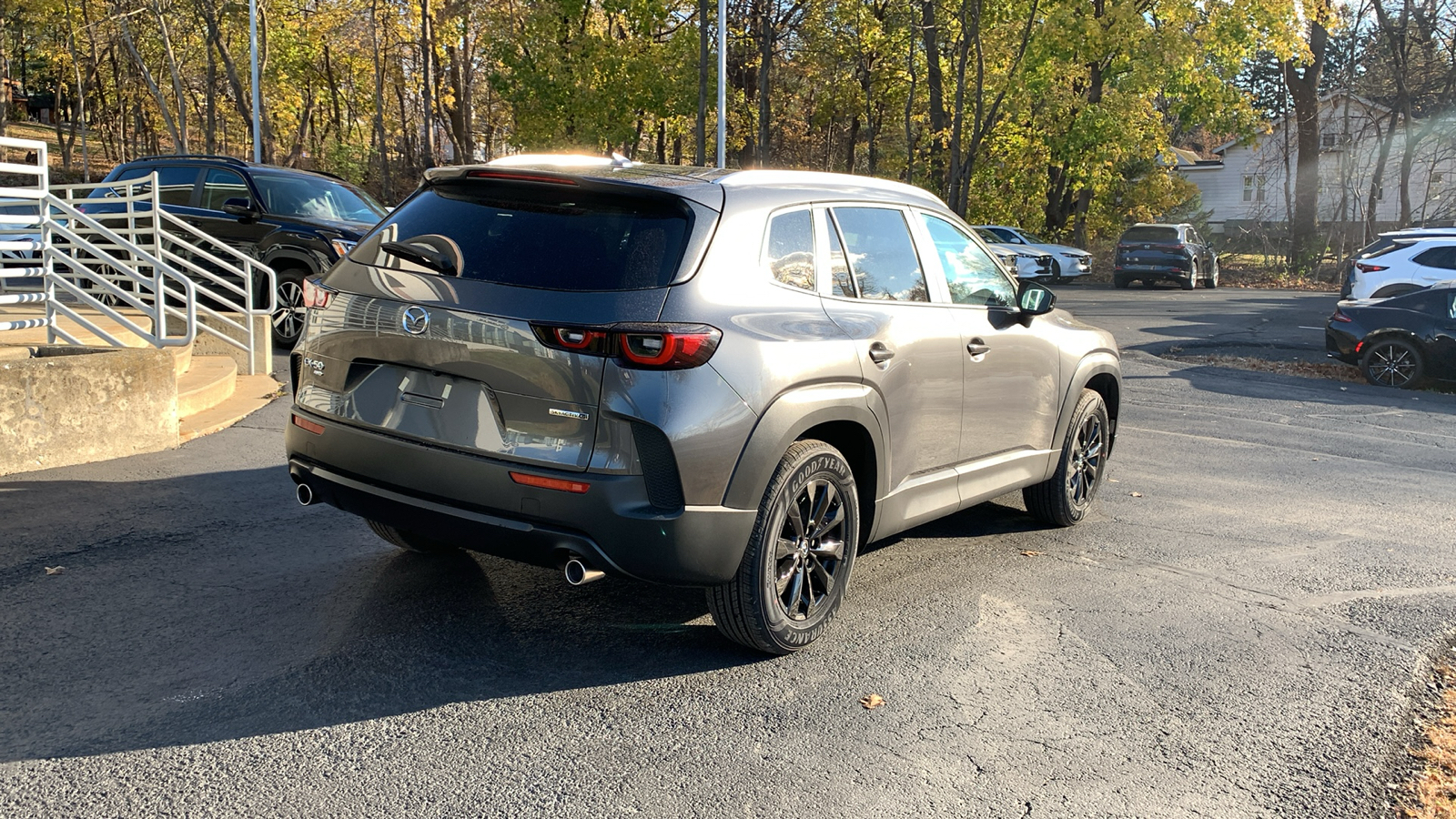 2025 Mazda CX-50 2.5 S Premium Package 5