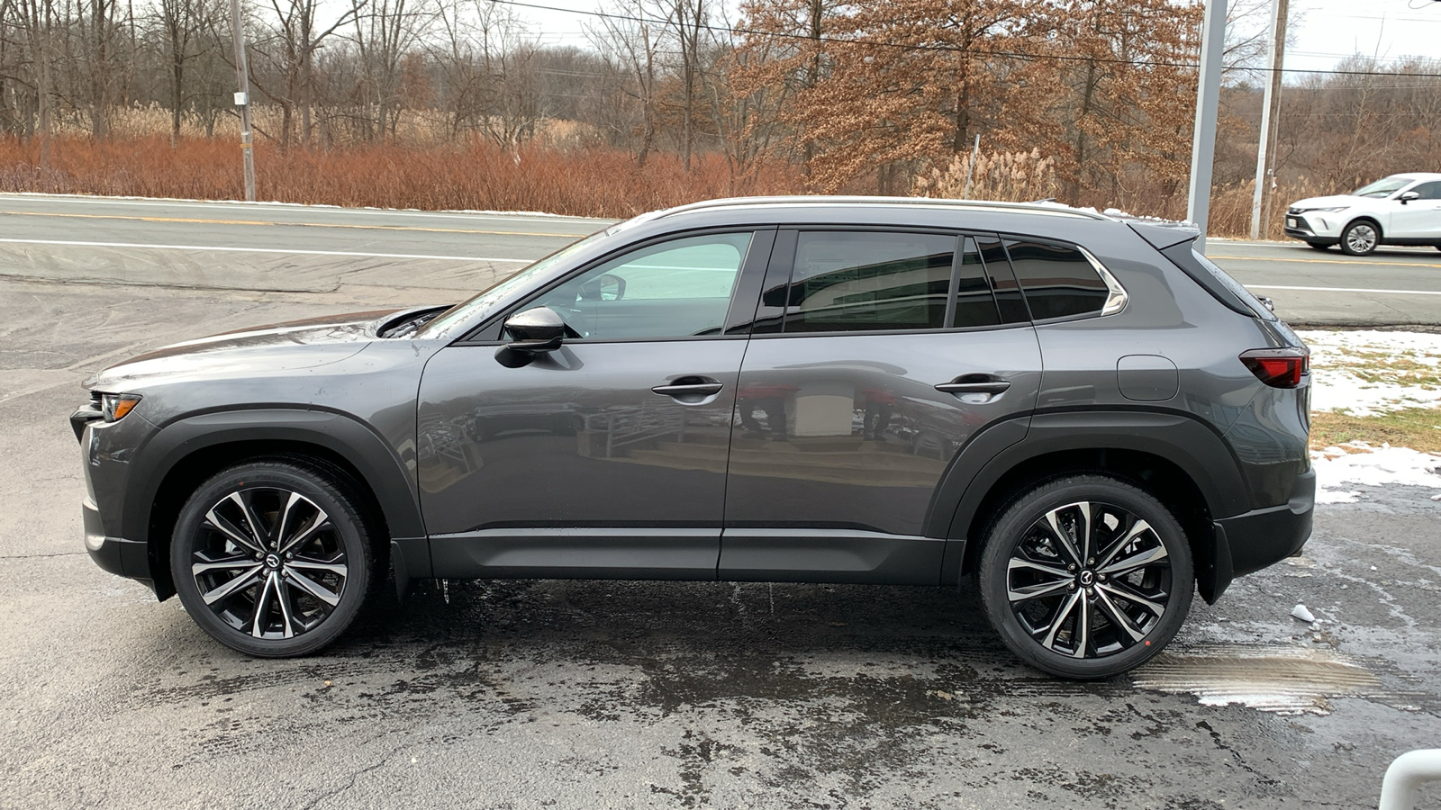 2025 Mazda CX-50 2.5 S Premium Plus Package 8