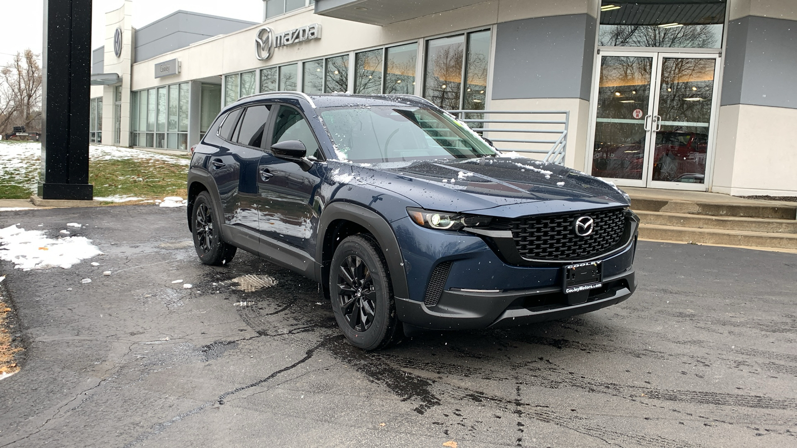 2025 Mazda CX-50 2.5 S Preferred Package 3