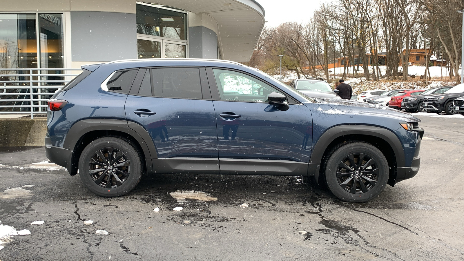 2025 Mazda CX-50 2.5 S Preferred Package 4