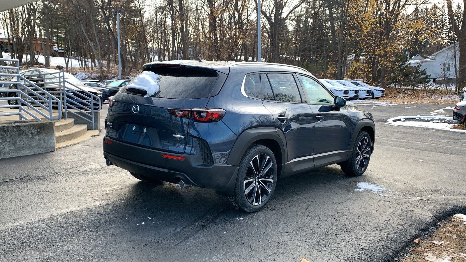 2025 Mazda CX-50 2.5 S Premium Plus Package 5