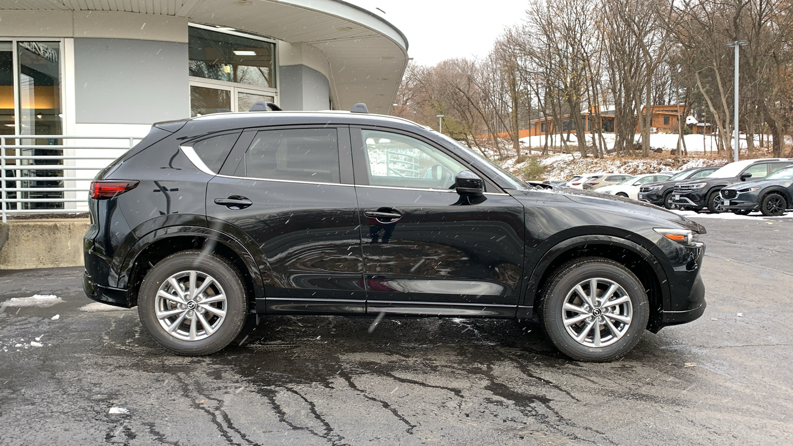 2025 Mazda CX-5 2.5 S Preferred Package 4