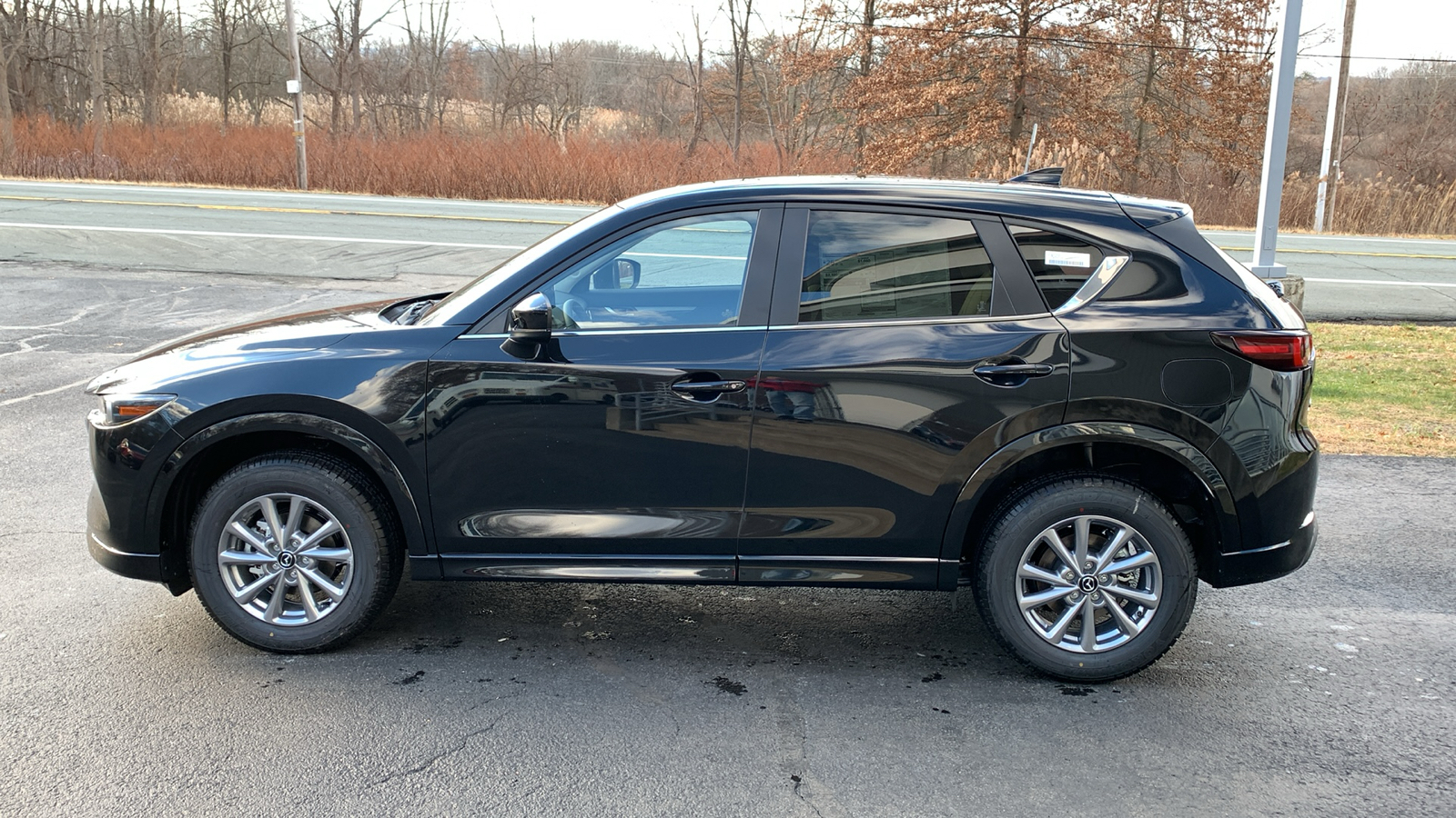 2025 Mazda CX-5 2.5 S Preferred Package 8