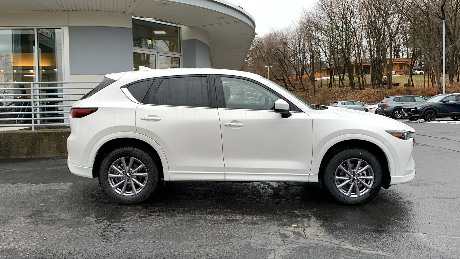 2025 Mazda CX-5 2.5 S Preferred Package 4