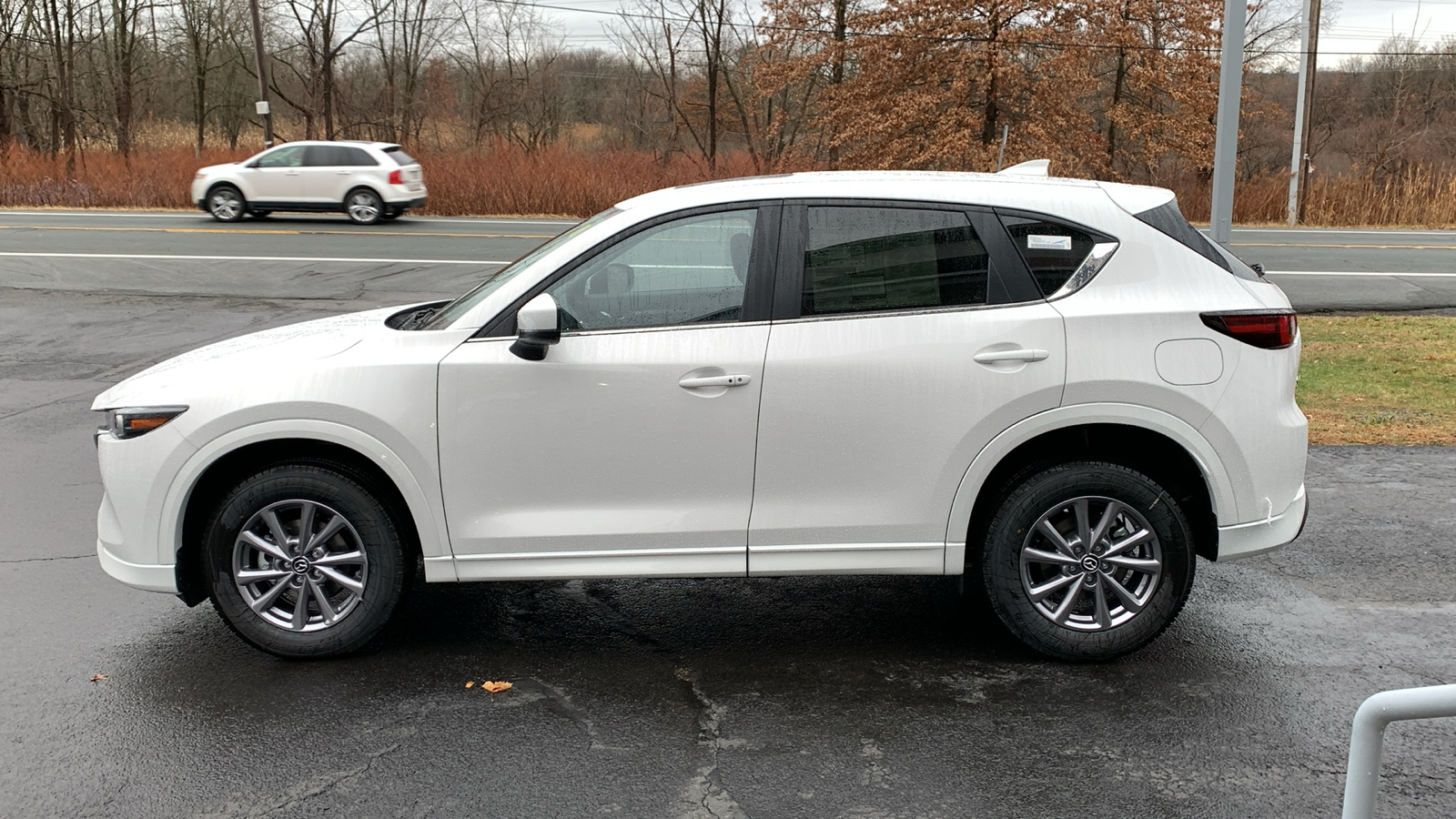 2025 Mazda CX-5 2.5 S Preferred Package 8