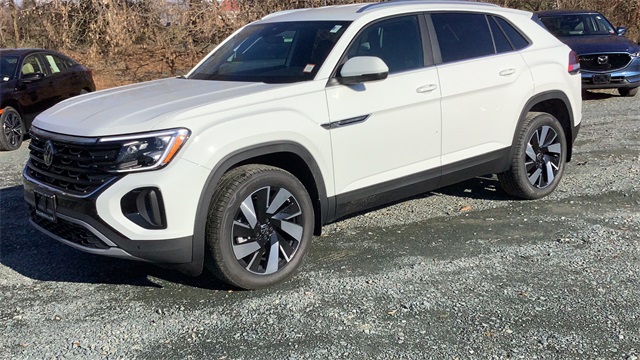 2024 Volkswagen Atlas Cross Sport 2.0T SE w/Technology 1