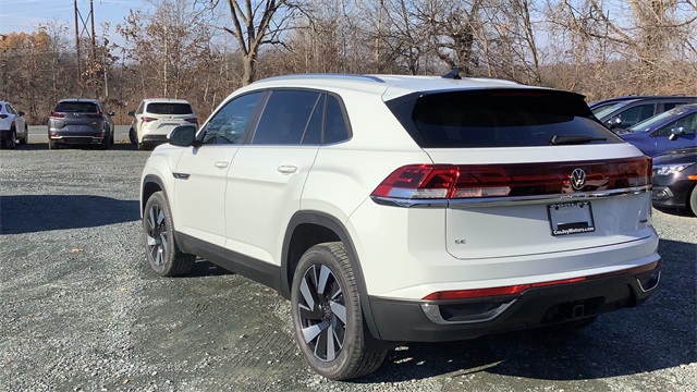 2024 Volkswagen Atlas Cross Sport 2.0T SE w/Technology 7