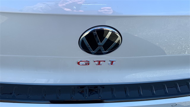 2024 Volkswagen Golf GTI Autobahn 29