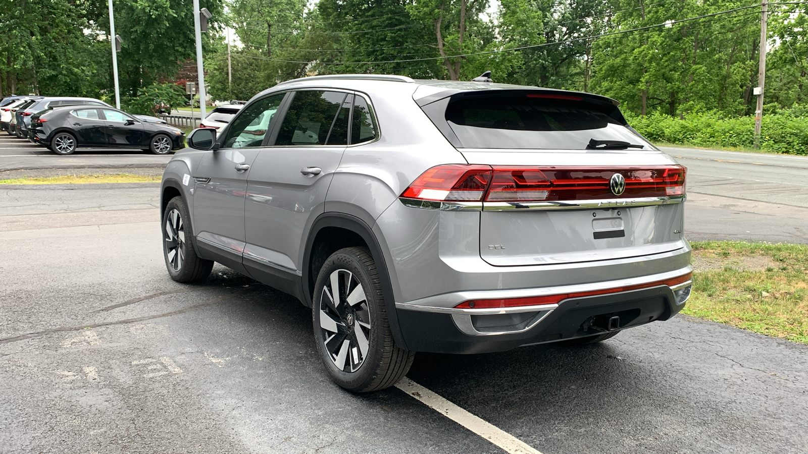 2024 Volkswagen Atlas Cross Sport 2.0T SEL 7