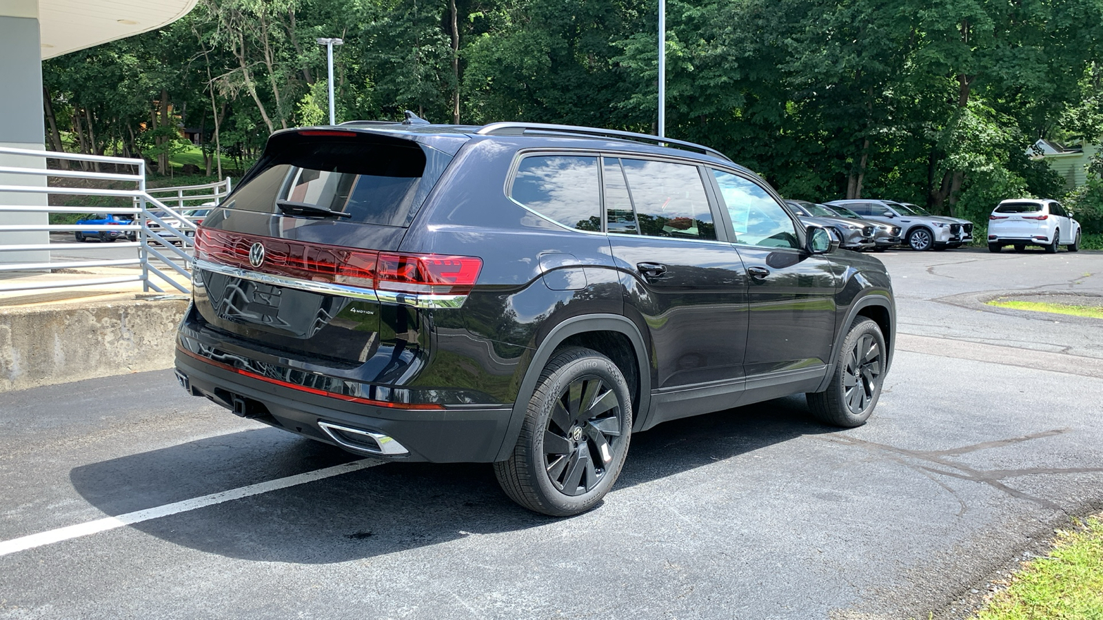 2024 Volkswagen Atlas 2.0T SE w/Technology 5