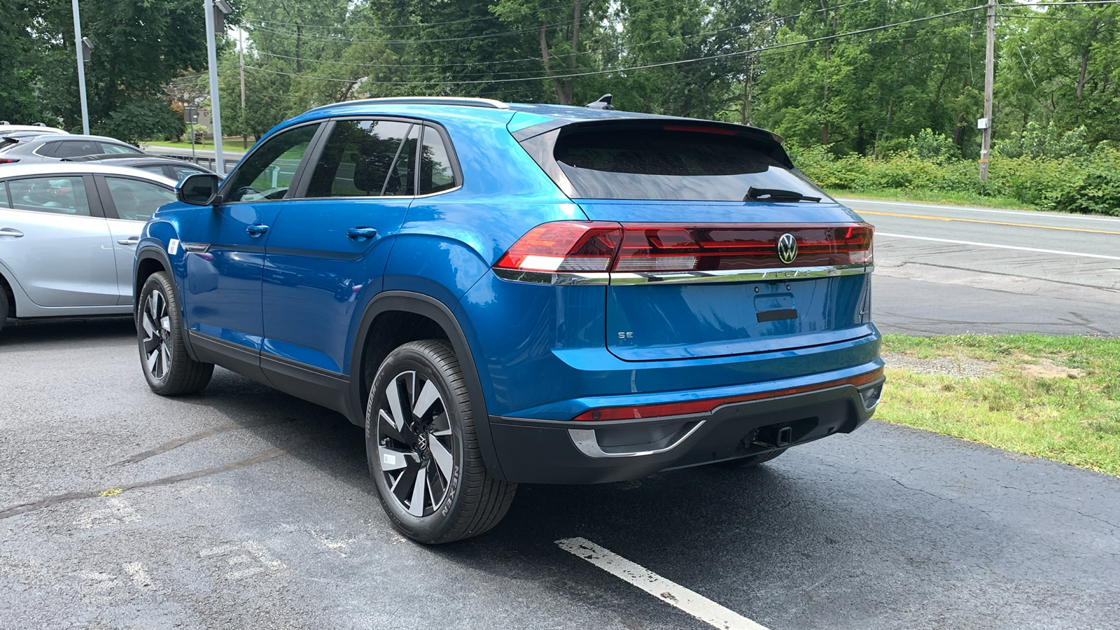 2024 Volkswagen Atlas Cross Sport 2.0T SE w/Technology 7