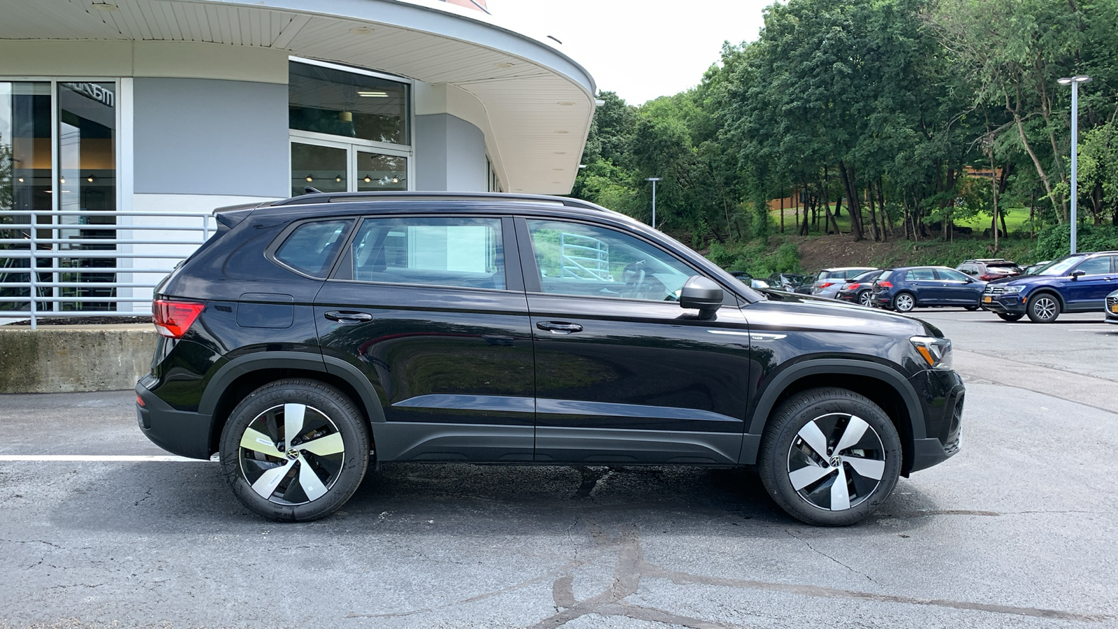 2024 Volkswagen Taos 1.5T S 4