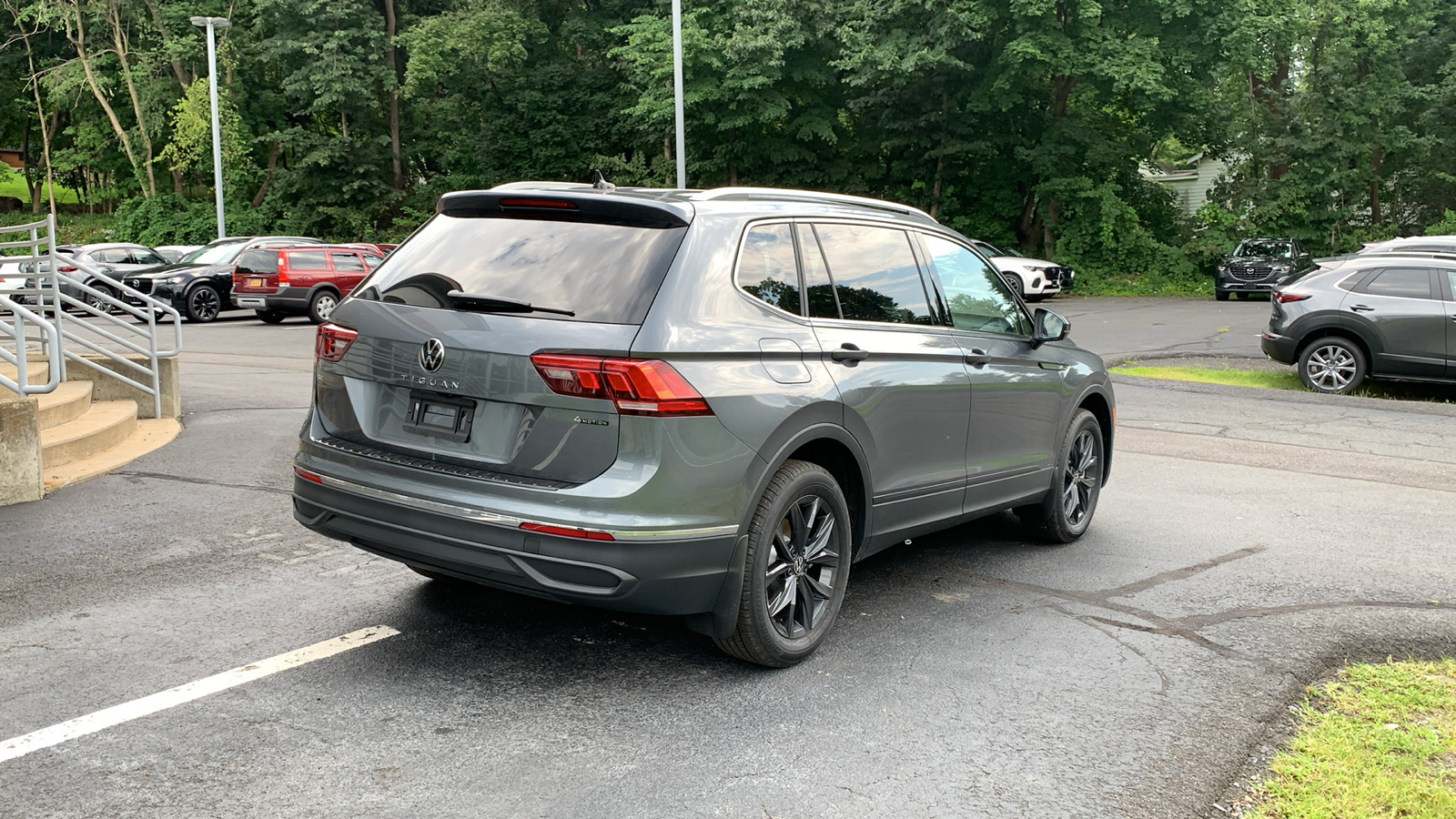 2024 Volkswagen Tiguan 2.0T SE 5