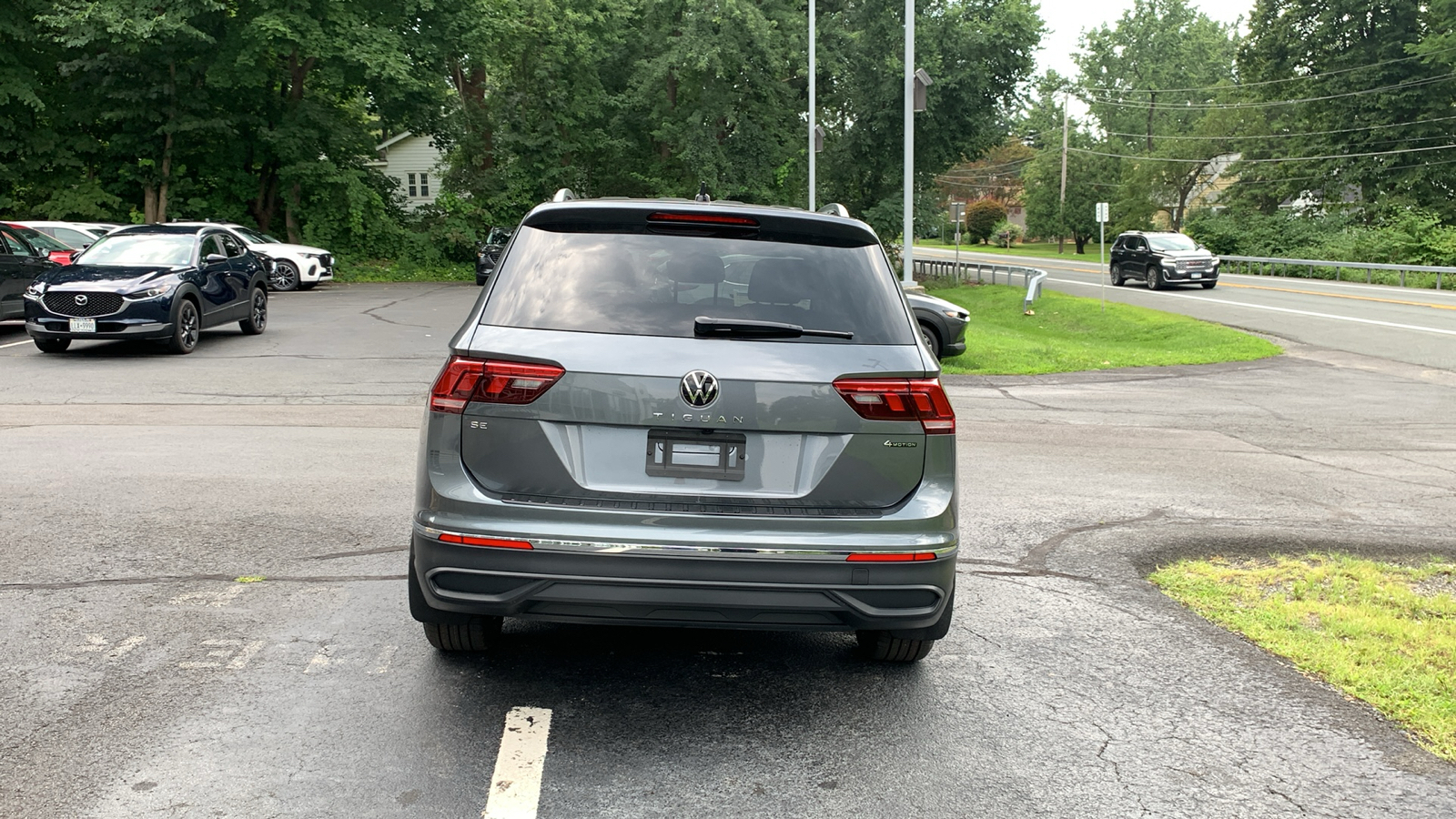 2024 Volkswagen Tiguan 2.0T SE 6