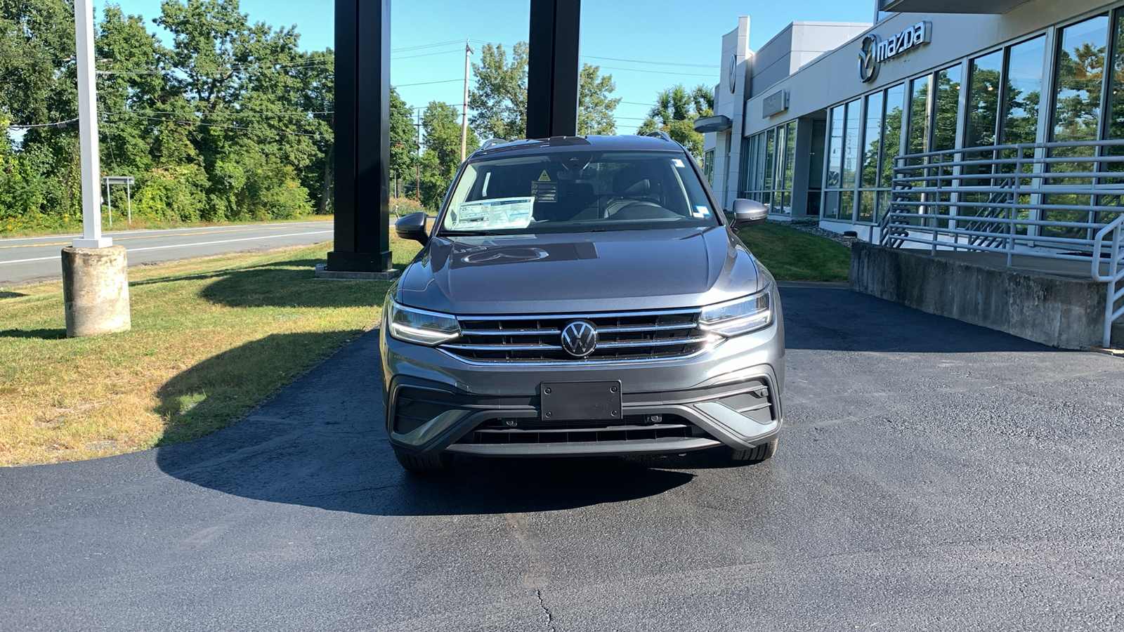 2024 Volkswagen Tiguan 2.0T SE 2