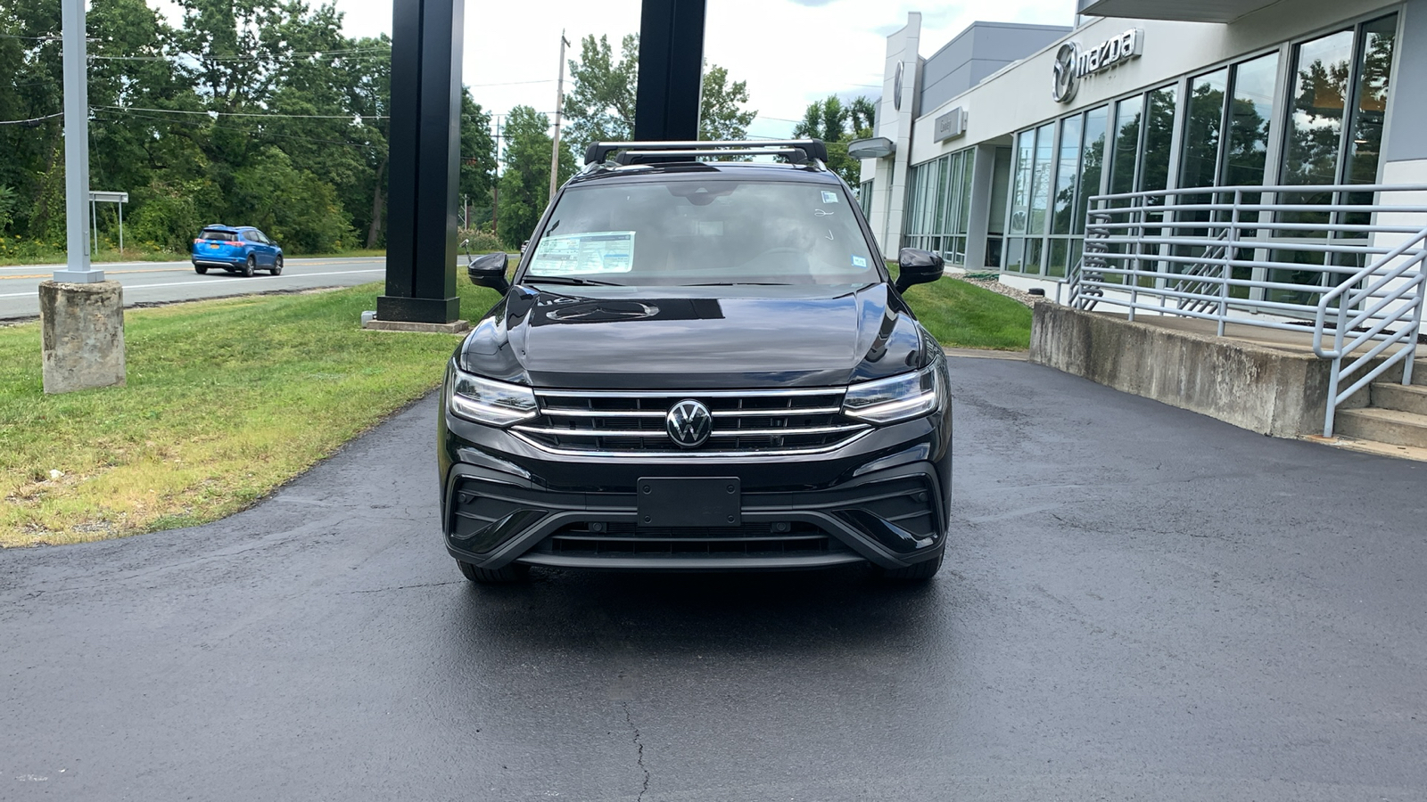 2024 Volkswagen Tiguan 2.0T SE 2